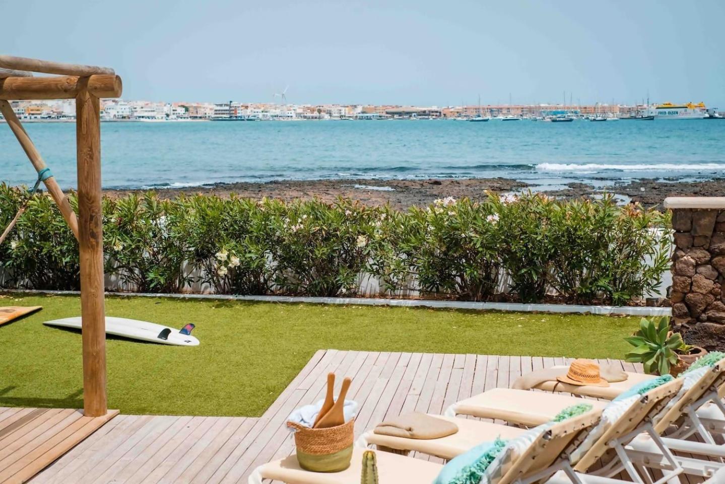 Villa Maluhia Frente Al Mar Y Jacuzzi Corralejo Extérieur photo