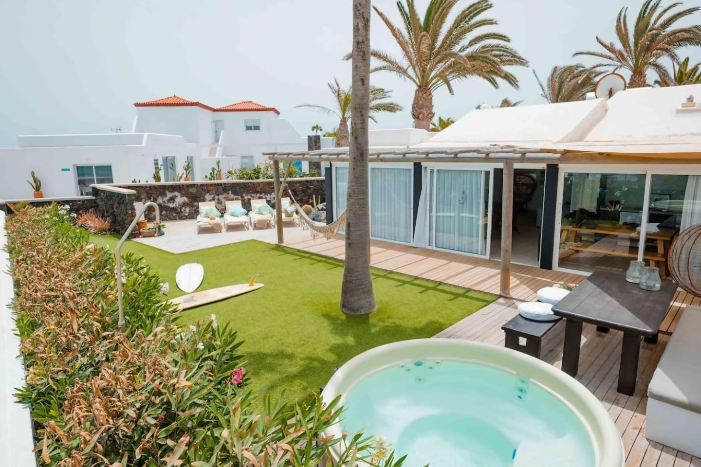 Villa Maluhia Frente Al Mar Y Jacuzzi Corralejo Extérieur photo