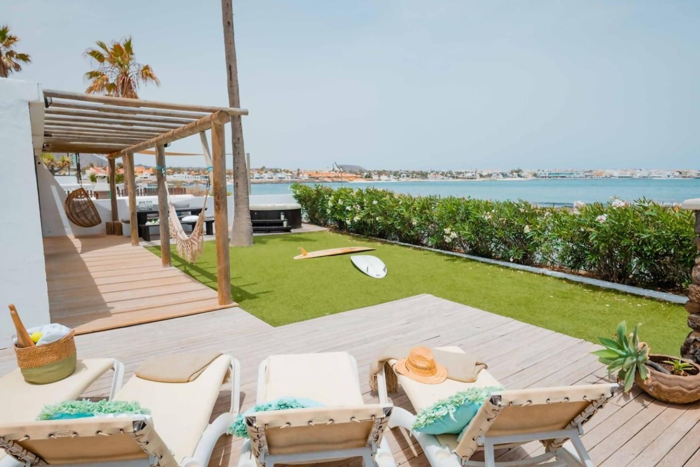 Villa Maluhia Frente Al Mar Y Jacuzzi Corralejo Extérieur photo